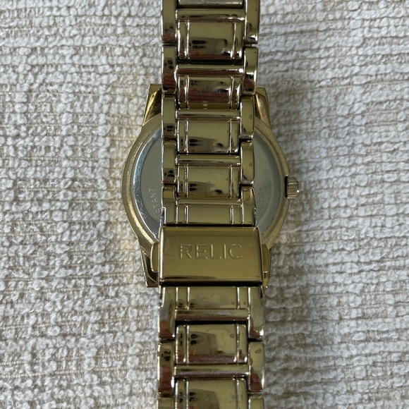 Gold Relic watch - Picture 2 of 4